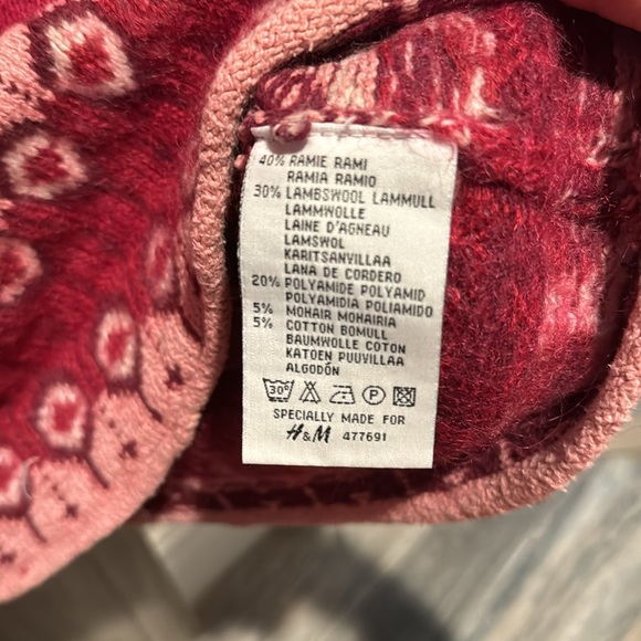 Hennes sweater size L - Picture 6 of 6